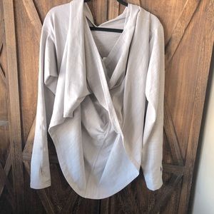 ZYIA Active Haze Yoga Shawl Wrap Hooded Pullover.  XXL, very good preowned